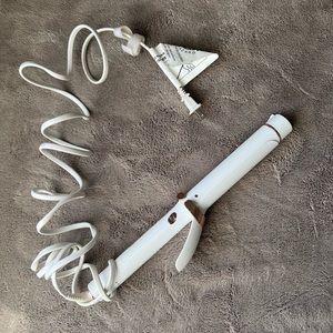 T3 SINGLEPASS CURLING IRON X 1.25"